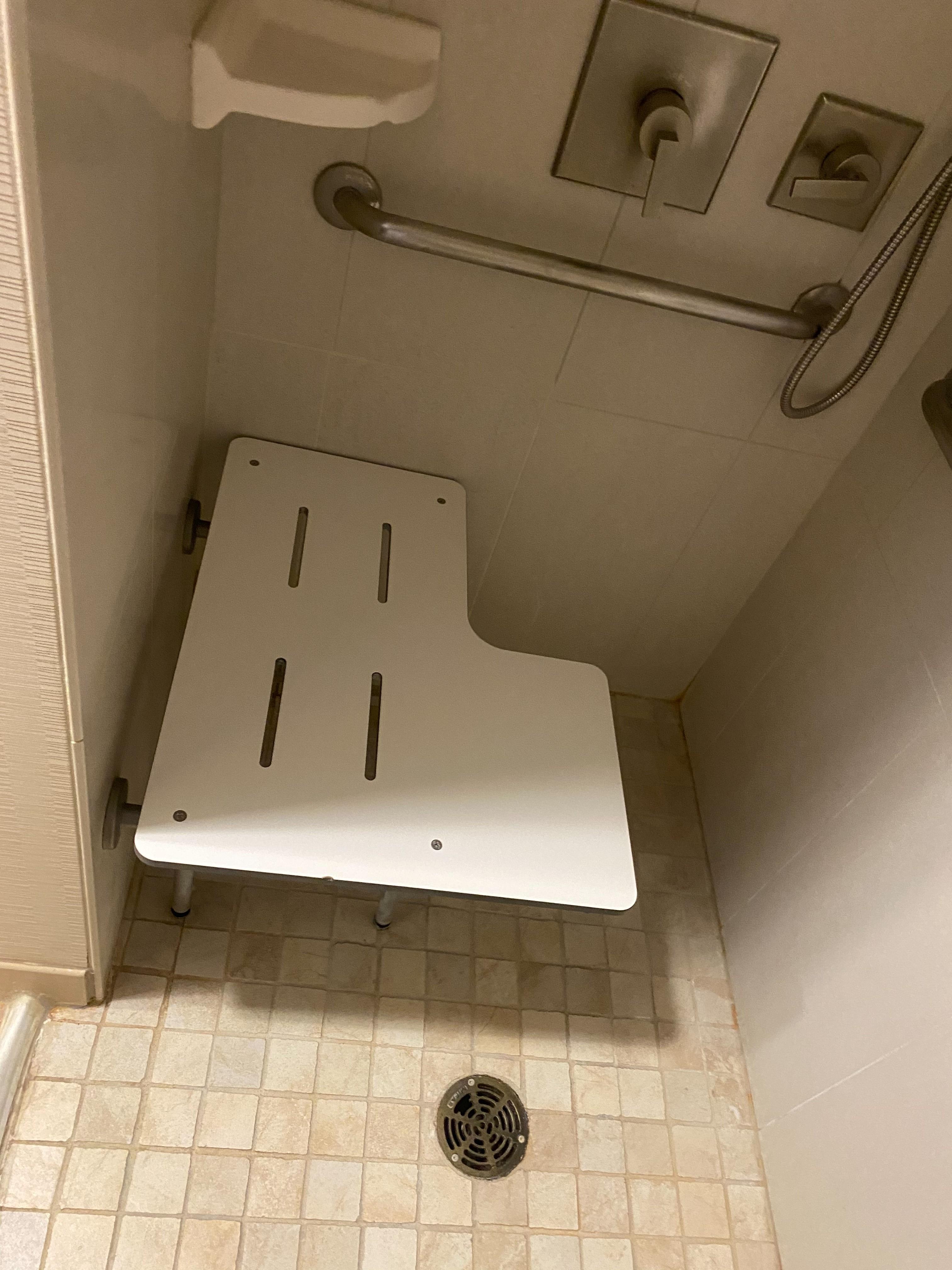 Embassy Suites Ontario - Airport Екстериор снимка