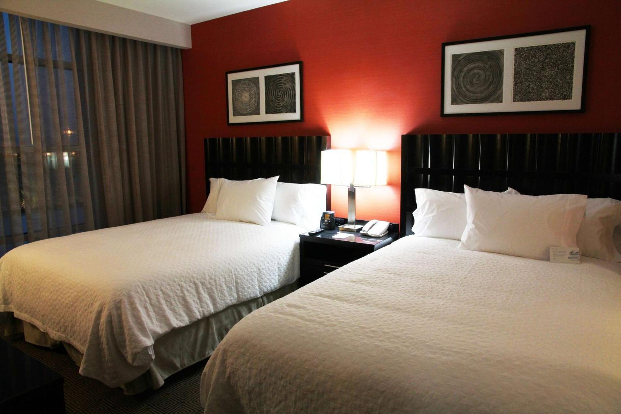 Embassy Suites Ontario - Airport Екстериор снимка