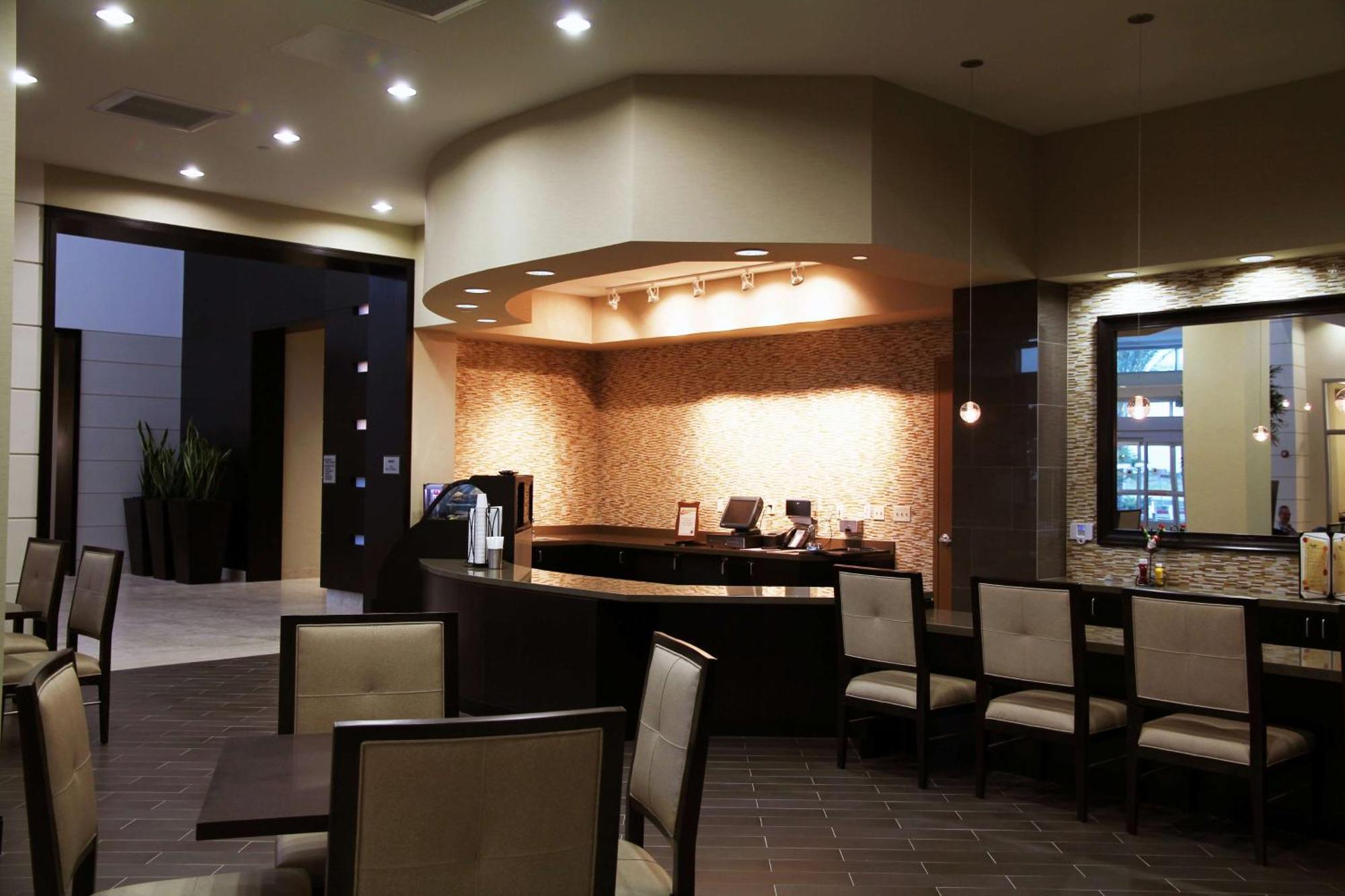 Embassy Suites Ontario - Airport Ресторант снимка