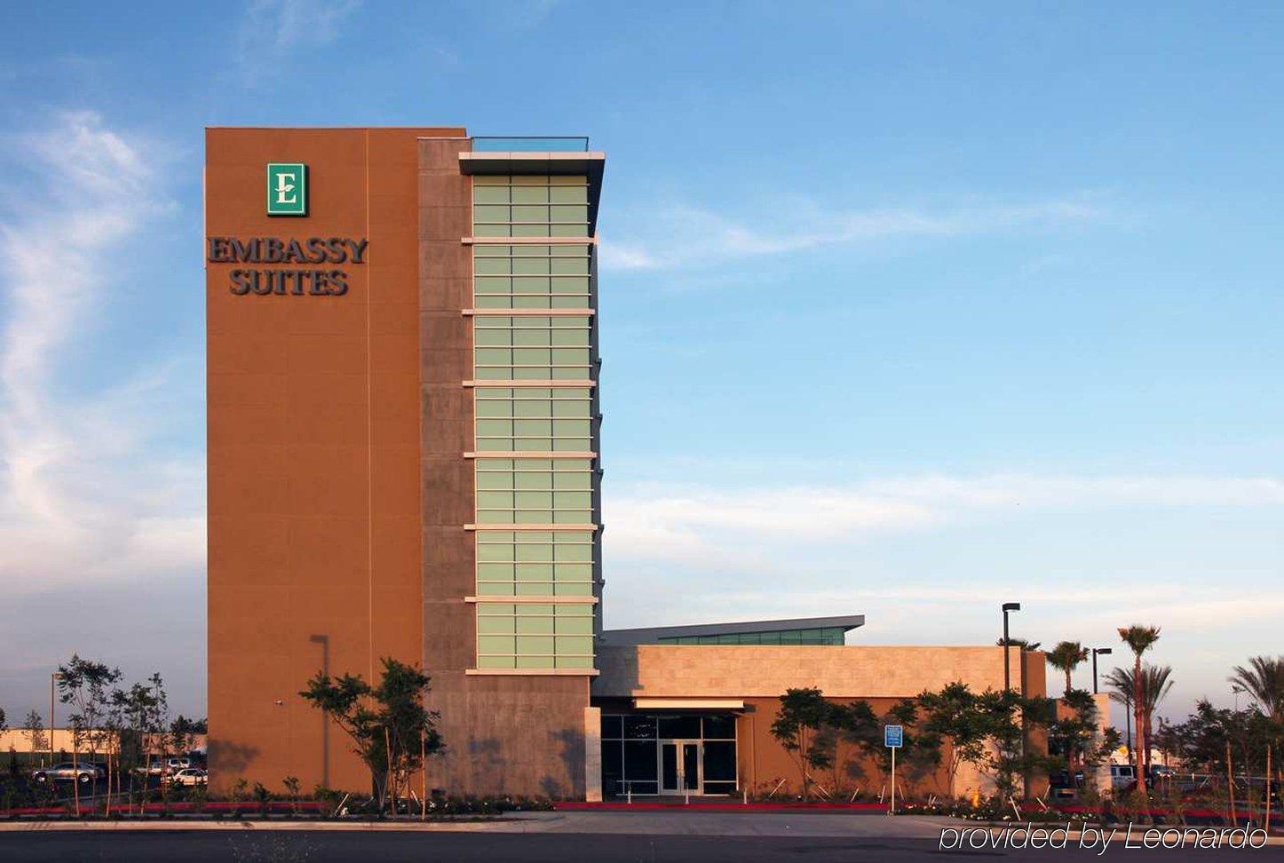 Embassy Suites Ontario - Airport Екстериор снимка